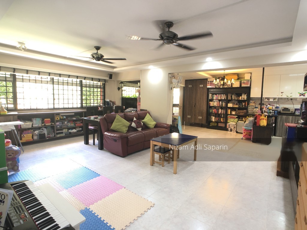 Pasir Ris Street 52 thumbnail photo